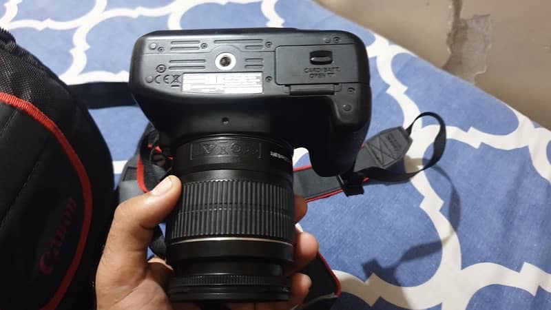 canon 2000D like new condition 3