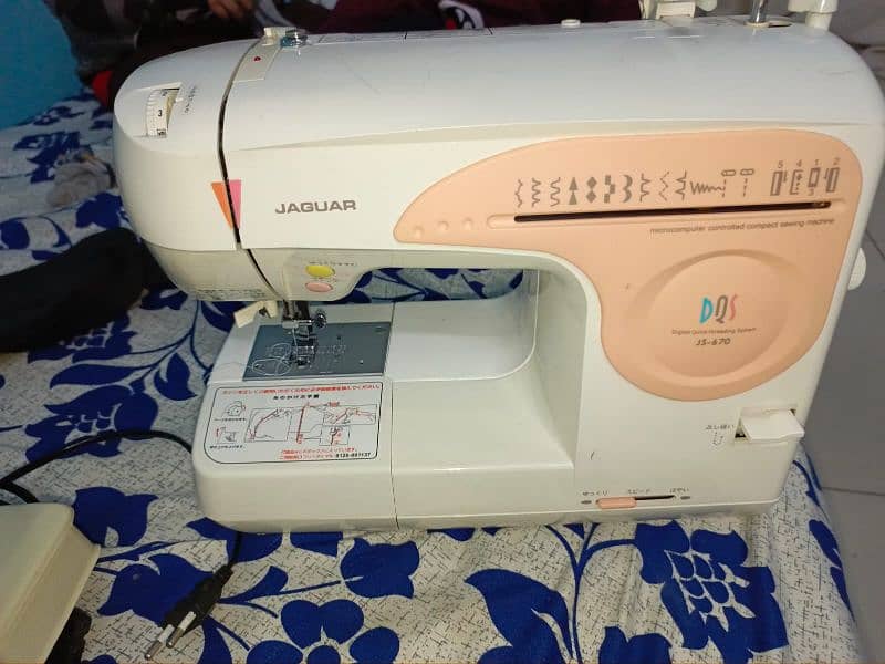 Want to sell my new Japanese silai machine. . 0