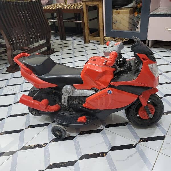 kids electric bike good condition with charger 1