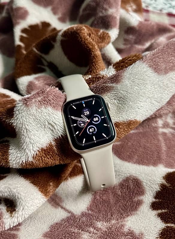 Apple Watch SE 2 (2nd gen) 0