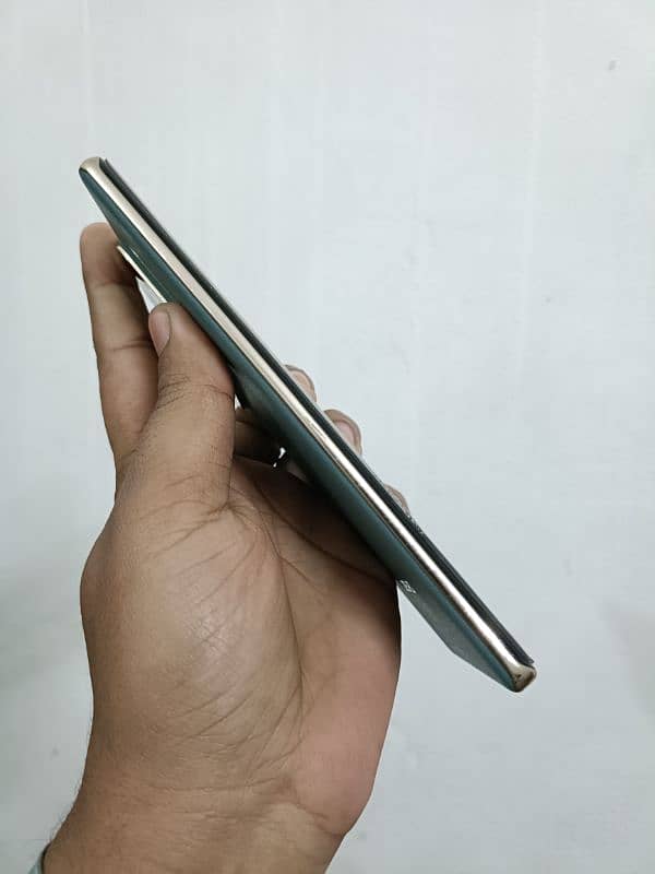 Zero 30 Infinix (8+8/256) G99,,,03221781446 5