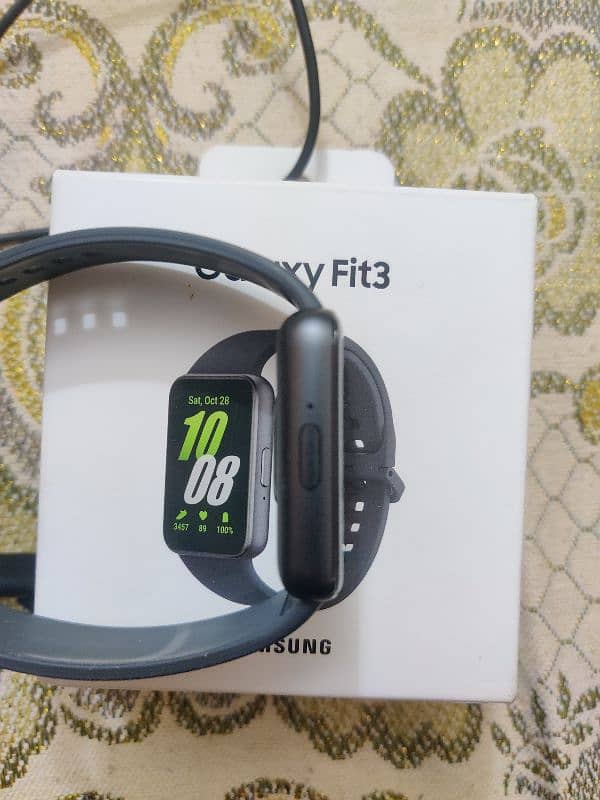 Samsung Galaxy Fit 3 2