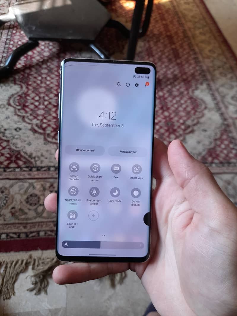 Samsung S10 Plus 1