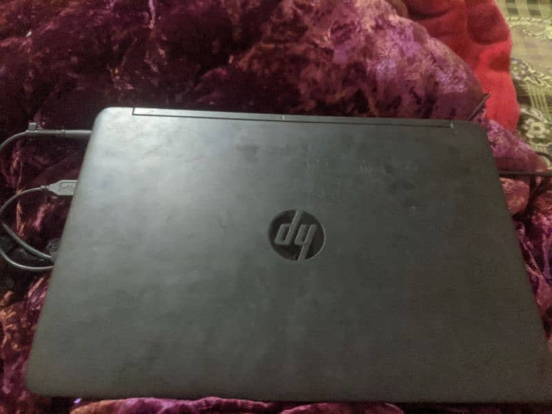 Hp laptop amd a4 procresser ram6gb  512 rom 5