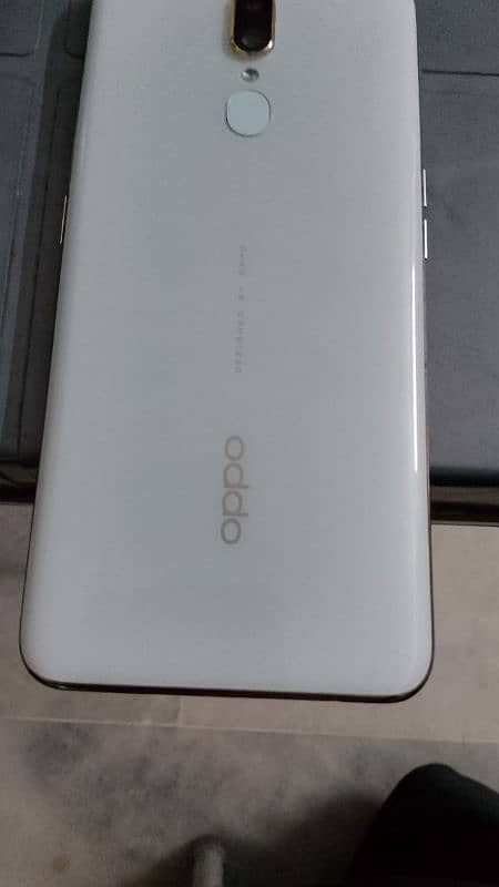 oppo F11 for sale 1