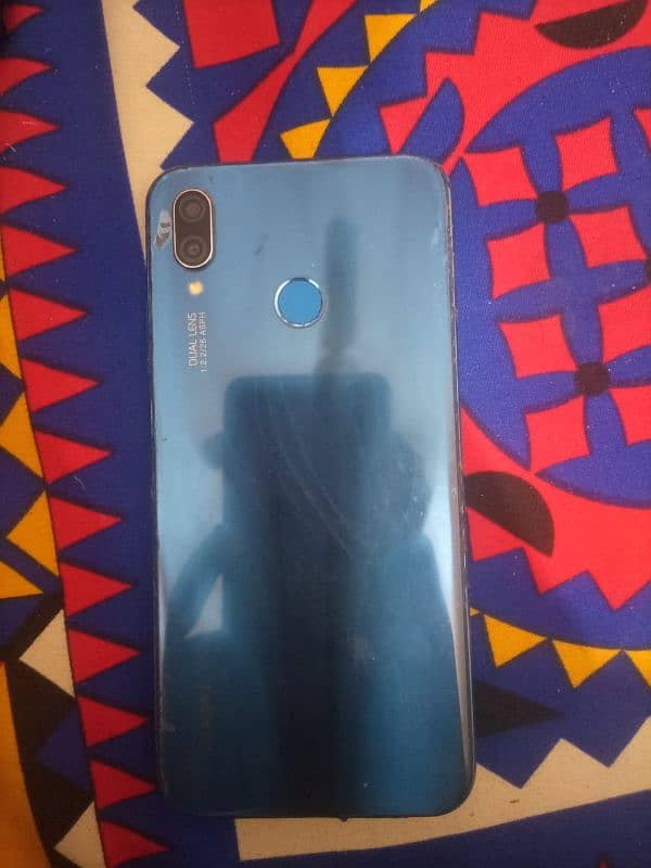 huawii p20 lite 4/64 with back cover 2