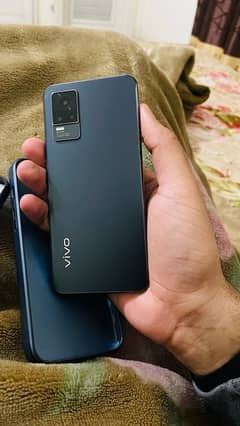 Vivo V21e