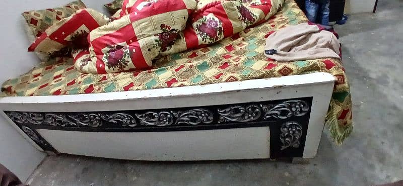 Bed set for sale 1