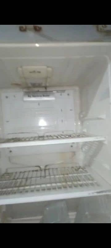 Pel Refrigerator For Sale 1