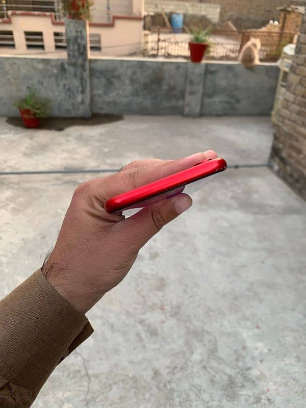 iphone xr factory unlock 128 gb 2