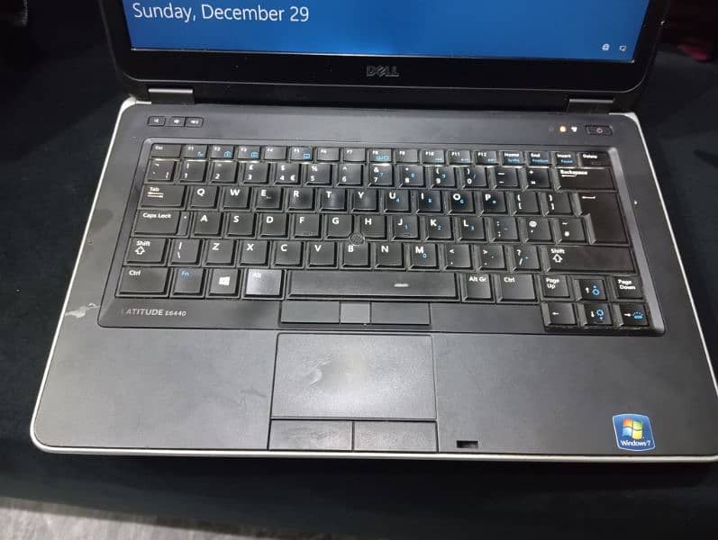 Dell Laptop core i7 3rd generation 5