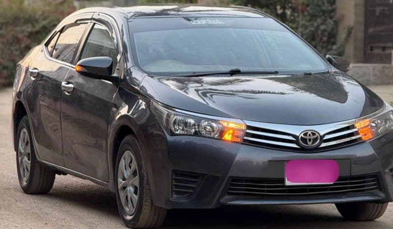 Toyota Corolla GLI 2017 Argent need cash 7