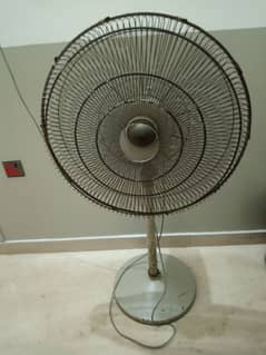 Pedestal fan genuine condition pure copper winding