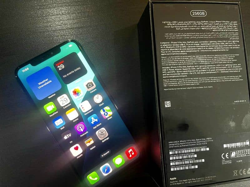 iphone 11 Pro Max Non-PTA 256GB 5