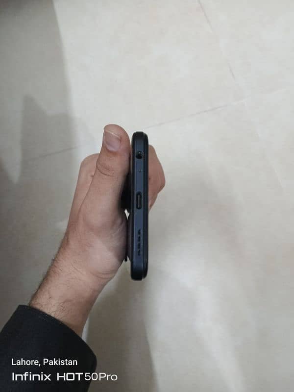 vivo y33s condition 10/10 9