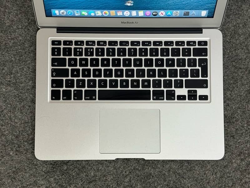 MacBook Air 2017 | Ram 8 GB | SSD 256 GB 0