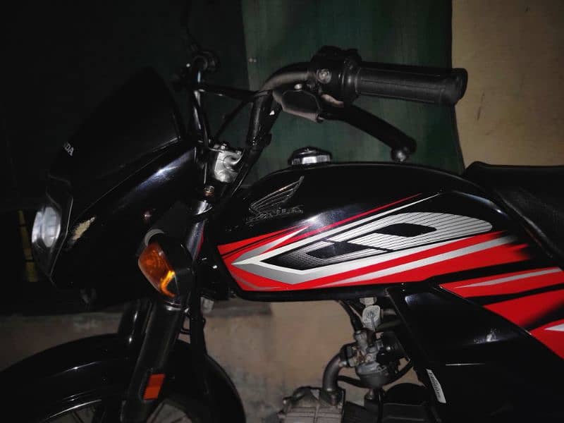 Honda CD 70 dream 3