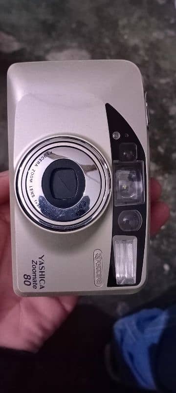 Yashica Zoommate Japan 3