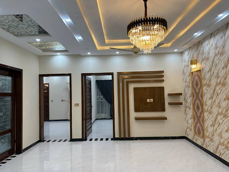 5 Marla Brand New House For Sale in Canal Garden Near Bahria Town Lahore 0