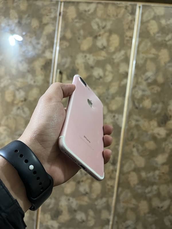 Iphone 7plus PTA approved 128Gb 5