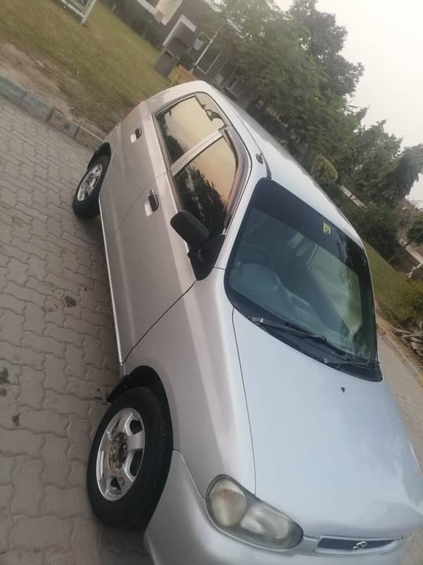 Suzuki Alto 2000 7