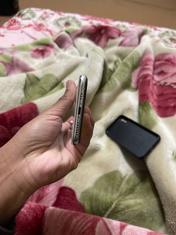 IPhone XS Non PTA 6