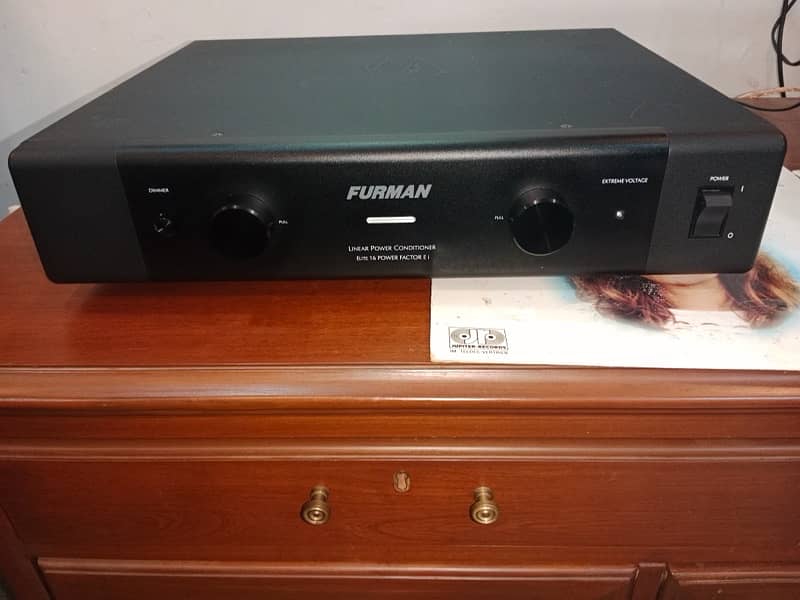 furman elite  power conditioner 2