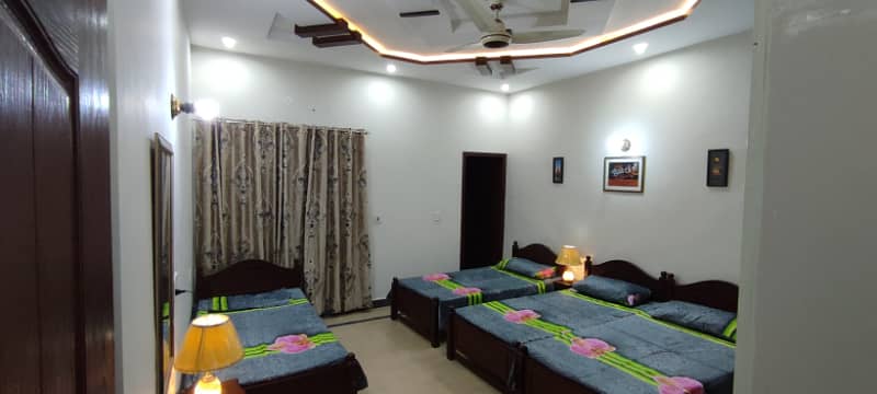 Executive GIRLS HOSTEL - Furnished Rooms for UMT working, JOBIAN Girls 7