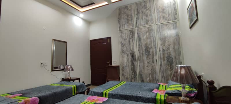 Executive GIRLS HOSTEL - Furnished Rooms for UMT working, JOBIAN Girls 12