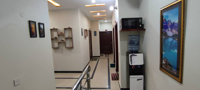 Executive GIRLS HOSTEL - Furnished Rooms for UMT working, JOBIAN Girls 32