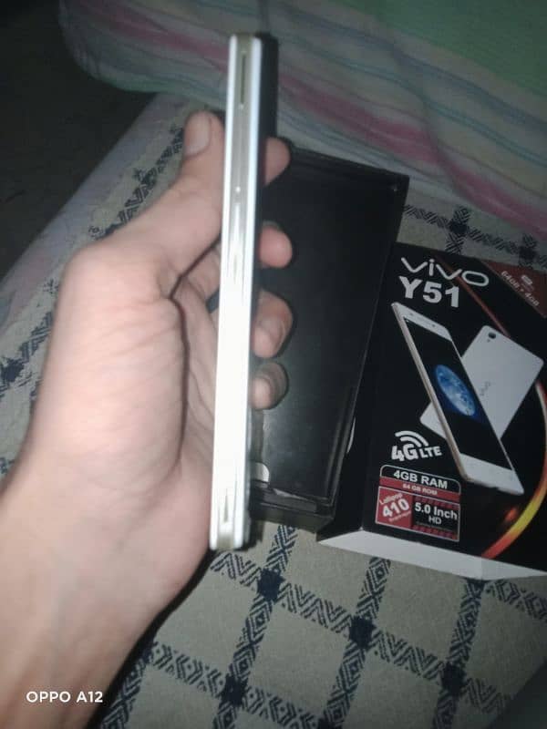 Vivo Y51 kit new box open 2