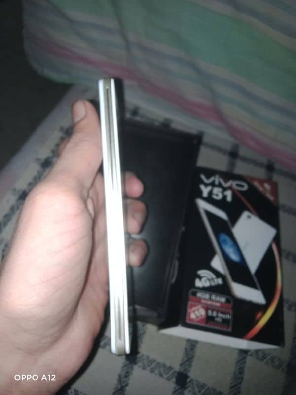 Vivo Y51 kit new box open 4