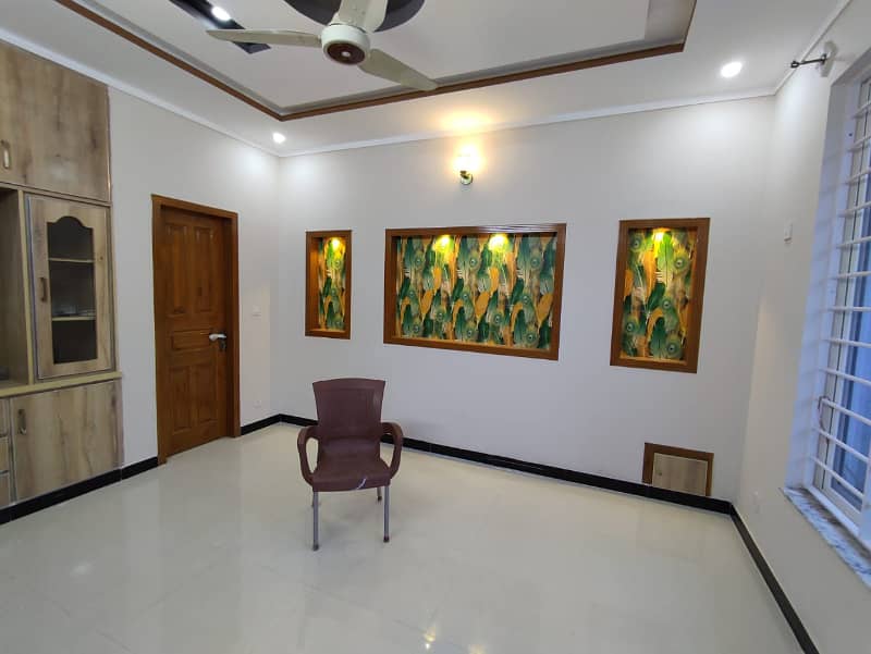 4 Marlas Tile Flooring Ground Floor Near Kashmir Highway G-13/1 3