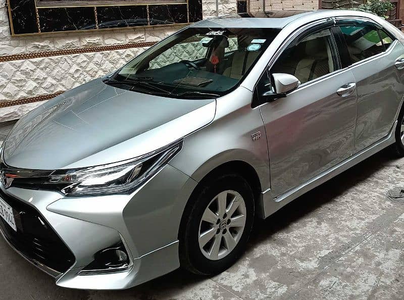 Toyota Altis Grande 2015 7