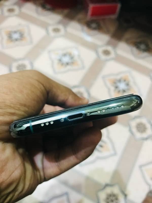 iphone 11 pro 3