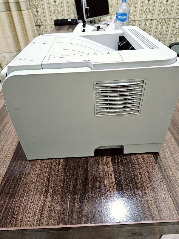 HP LaserJet printer location Fatehpur 10/10 condition. 2