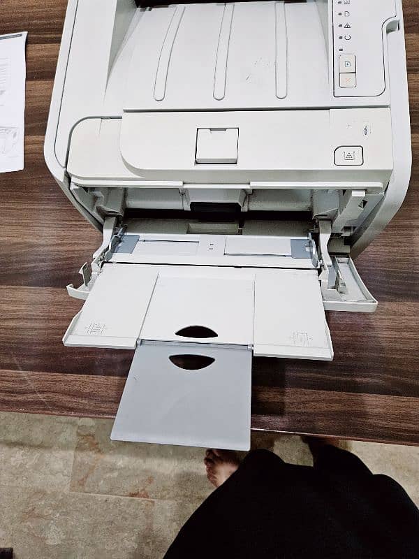 HP LaserJet printer location Fatehpur 10/10 condition. 5