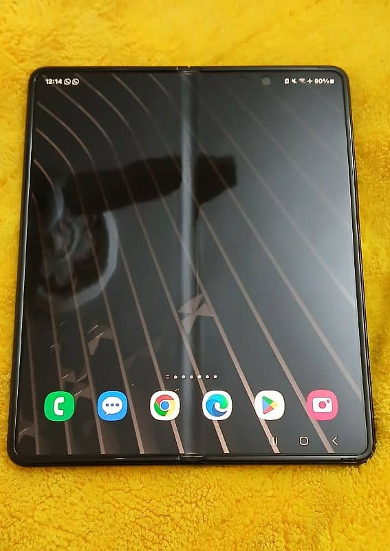 Samsung Galaxy Z Fold 3 12/256GB. PTA APPROVED. 1