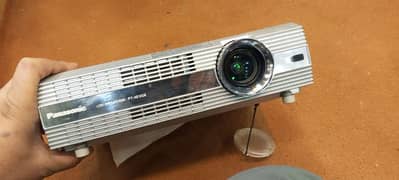 Home cinema panasonic projector