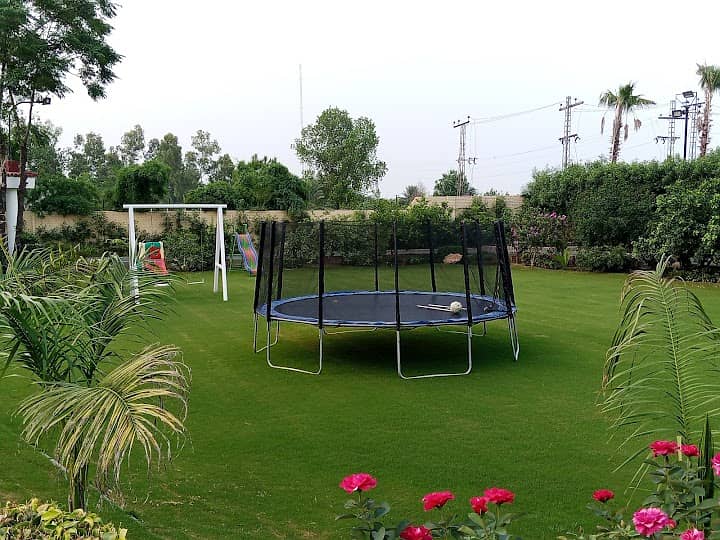 2 Acre Luxury Farm House On Barki Road 39