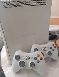 XBOX 360 jaspier edition jailbreak with 2 wireless controllers 0