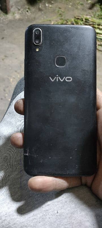 Vivo V9 4/64 GOOD CONDITION 5