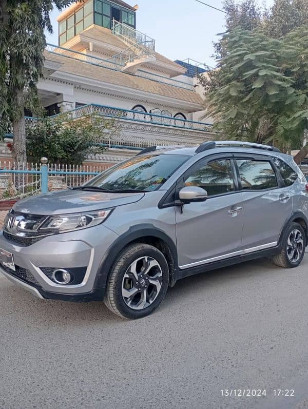 Honda BR-V 2018 (i-vtec s) 10