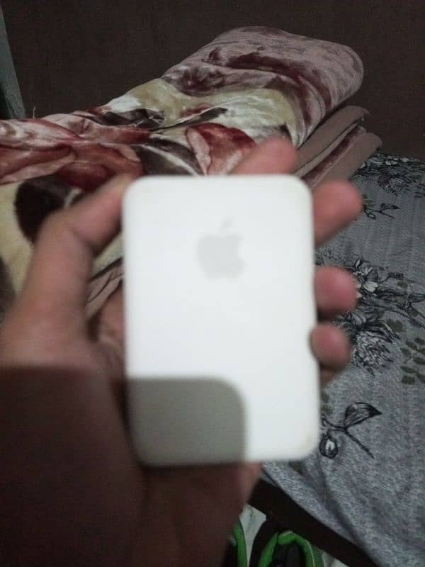 magsafe power bank 1