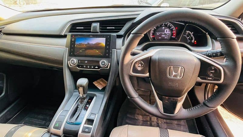 Honda civic ug 2016 end 7