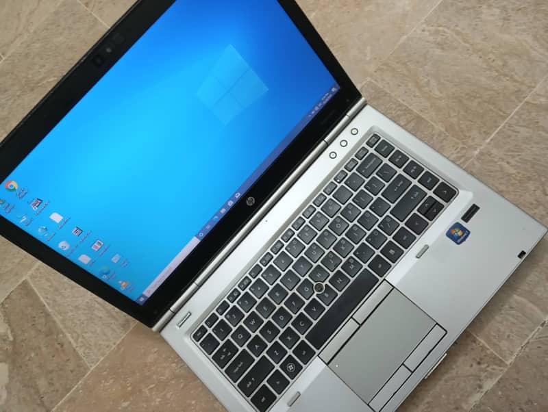 Hp EliteBook 8460p, core i7 (2nd generation) 3