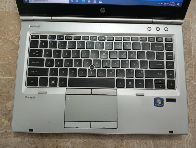 Hp EliteBook 8460p, core i7 (2nd generation) 11