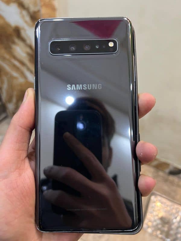 Samsung Galaxy S10 plus 5G 10/10 256Gb 2