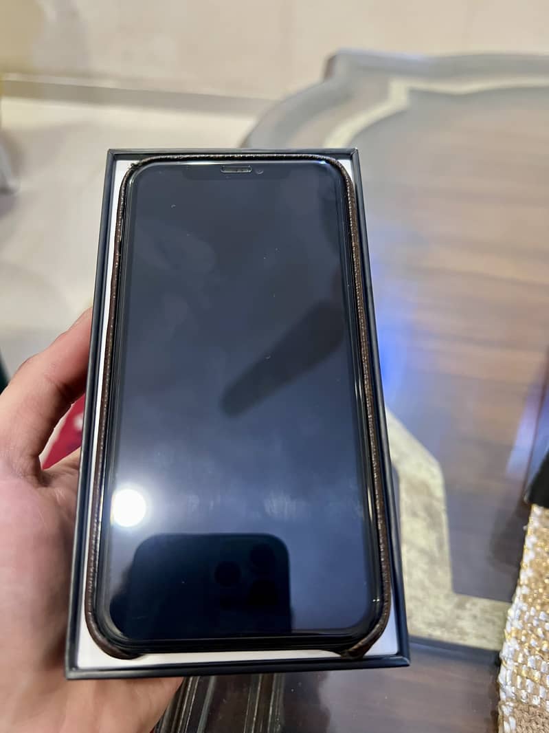 Apple iPhone 11 Pro 5