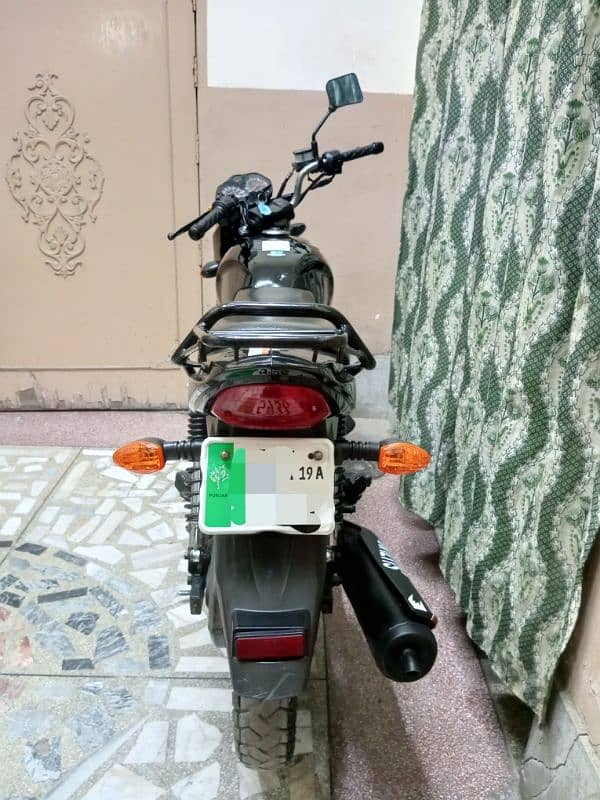 Suzuki GR 150 Model 2019 lush condition (0/3/2/0/4/0/9/2/4/2/9) 3